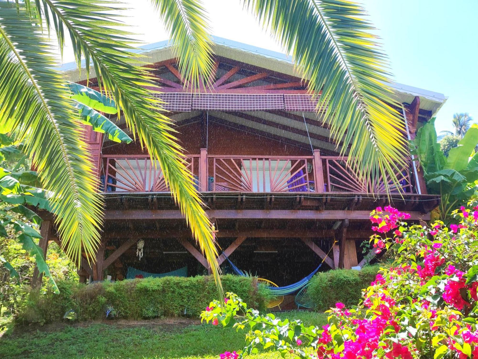 Gite 4 Etoiles, La Vieille Sucrerie St Claude Guadeloupe, Jacuzzi Spa Privatif, Vue Exceptionnelle Sur La Mer Des Caraibes Басе Тере Екстериор снимка